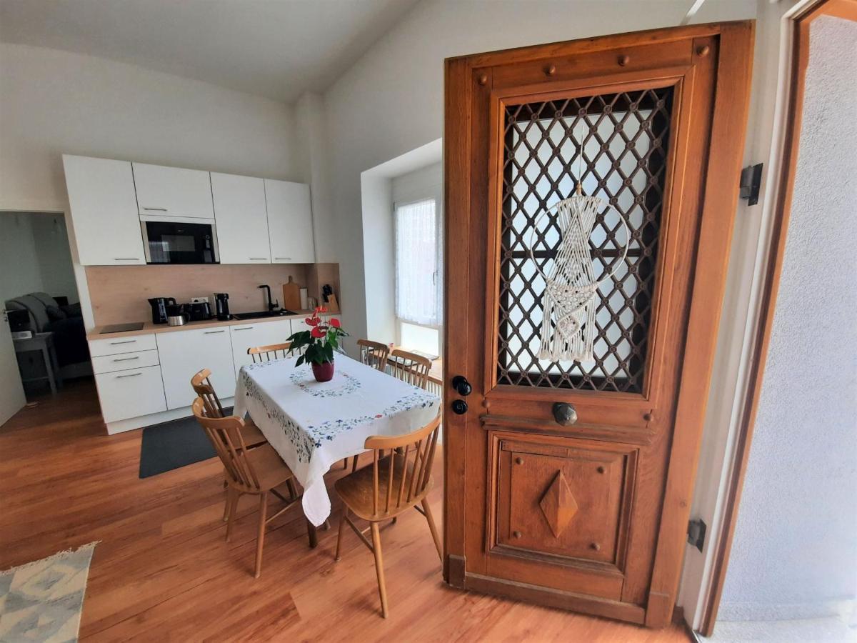 אוברקירש Ferienwohnung Altstadthaus מראה חיצוני תמונה